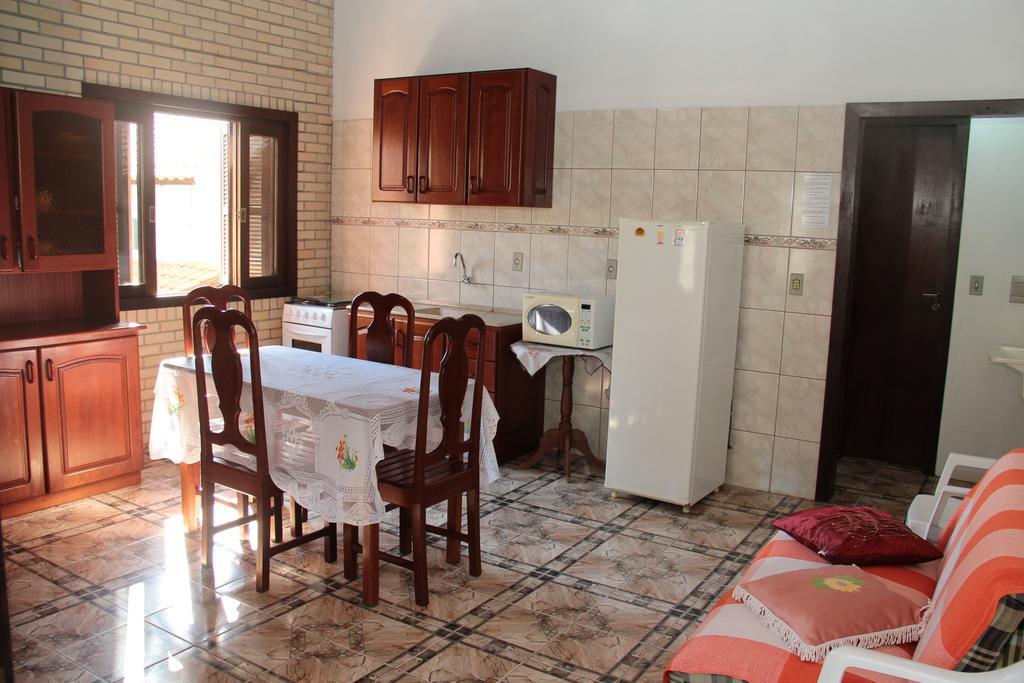 Hotel Residencial Aracua Bombinhas Zimmer foto