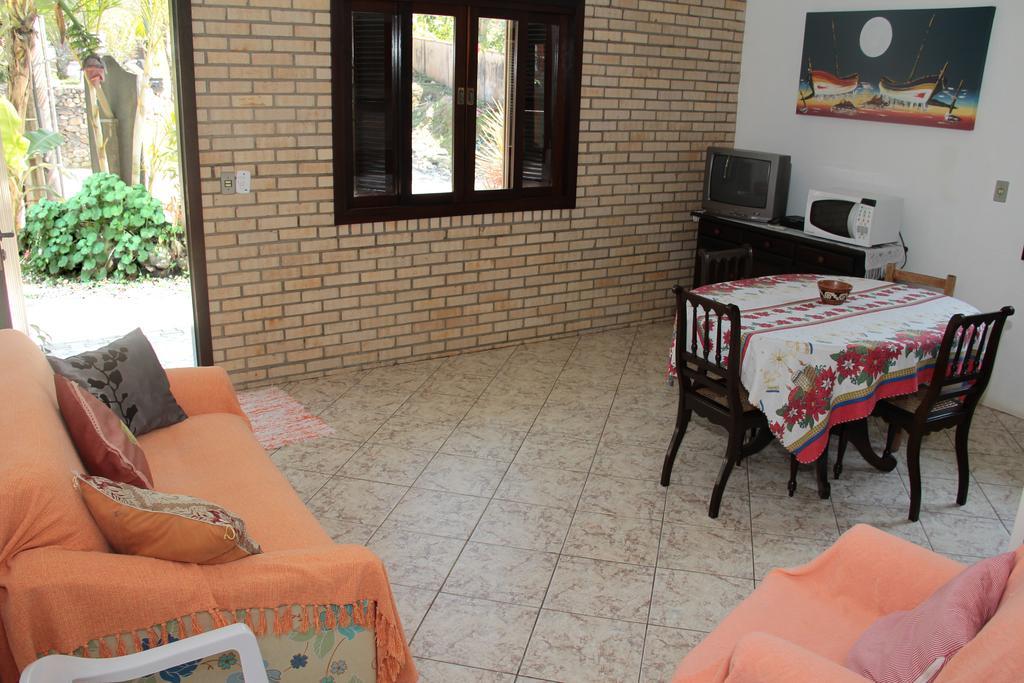 Hotel Residencial Aracua Bombinhas Zimmer foto