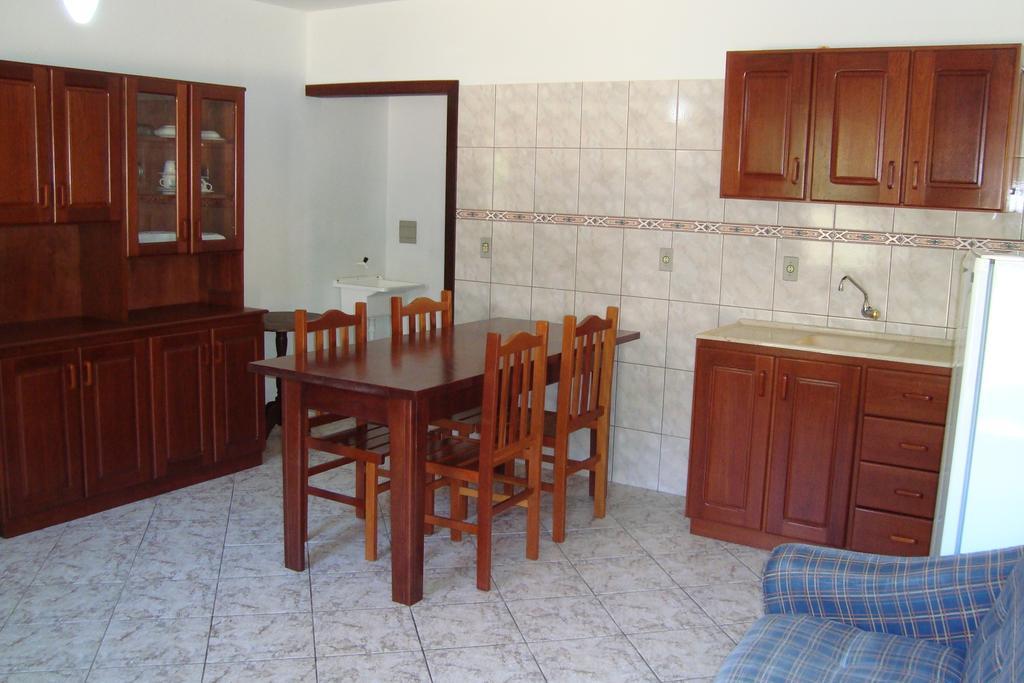 Hotel Residencial Aracua Bombinhas Exterior foto